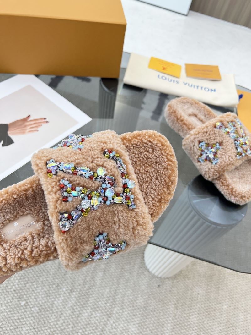 Louis Vuitton Slippers